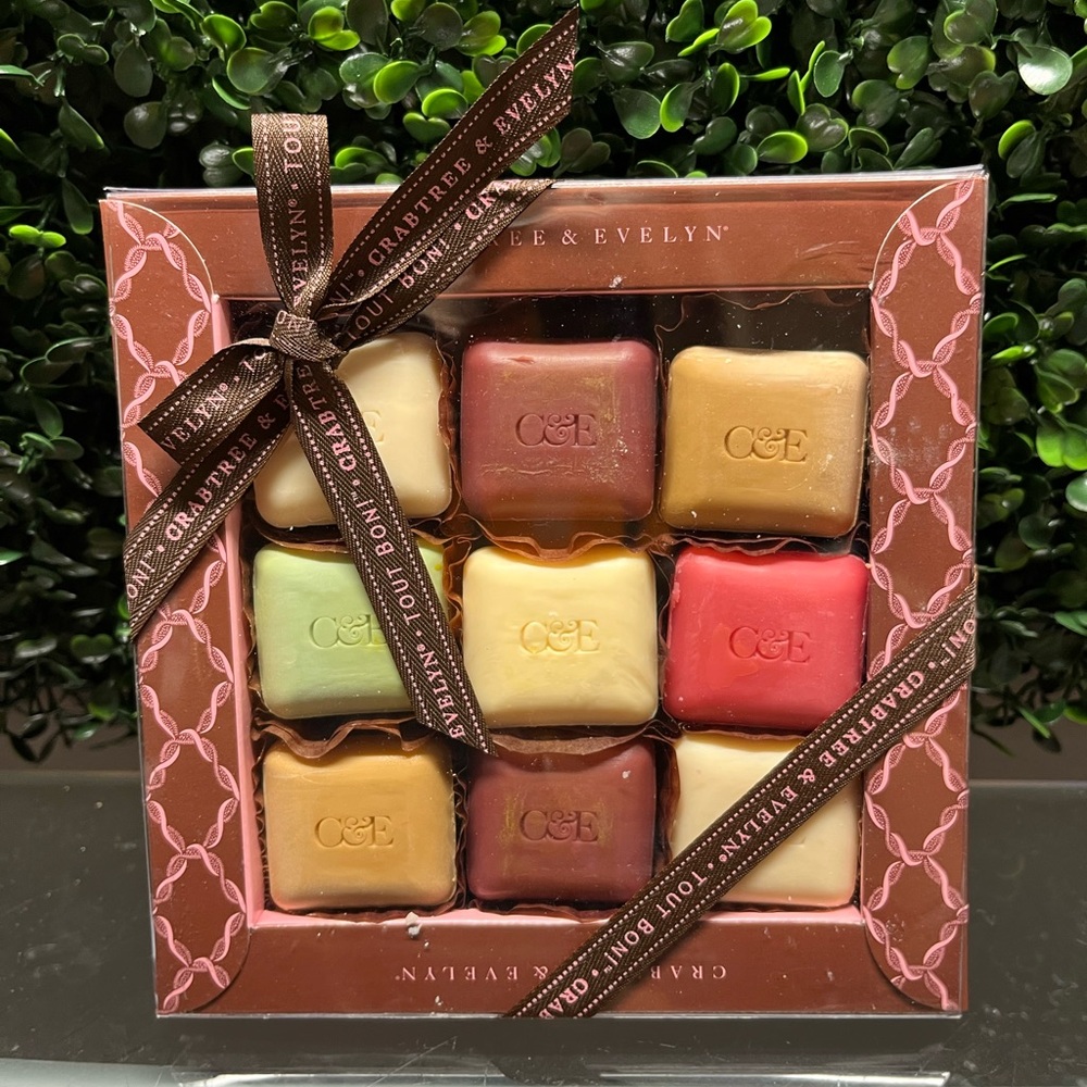 Crabtree & Evelyn Pink Soap Collection